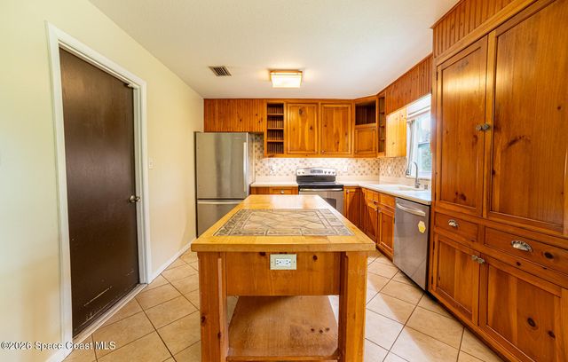 4040 Raney Road, Titusville, FL 32780
