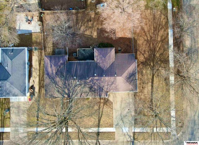 8520 Navajo Trail, Lincoln, NE 68520