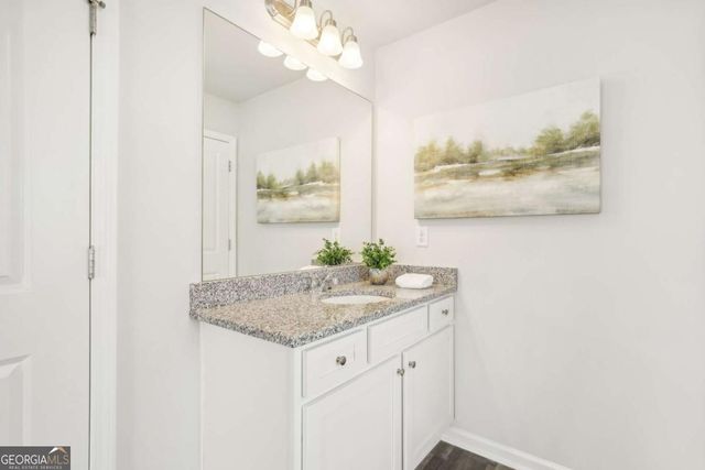 3033 Viewpark Circle, Conyers, GA 30013