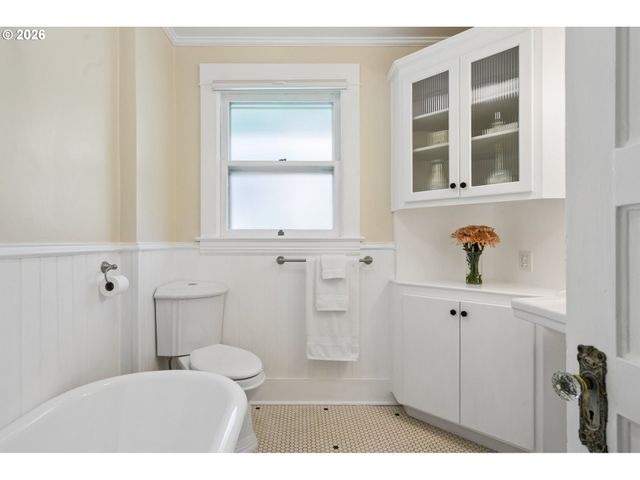 2525 Ne 50TH Ave, Portland, OR 97213