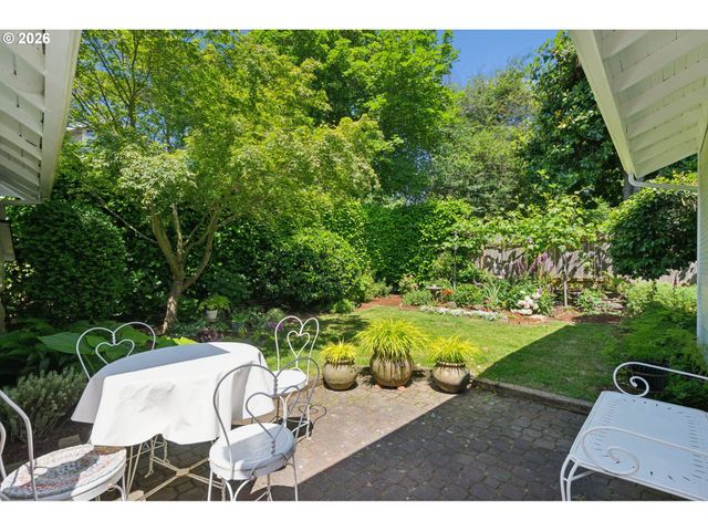 2525 Ne 50TH Ave, Portland, OR 97213