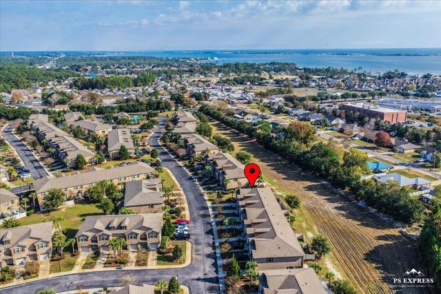 8837 Brown Pelican Circle, Navarre, FL 32566