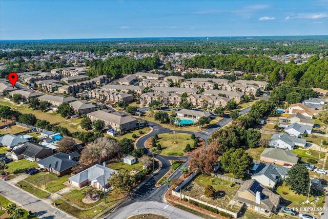 8837 Brown Pelican Circle, Navarre, FL 32566