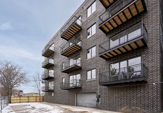451 E Pershing Avenue 301, Chicago, IL 60653