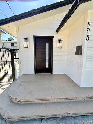 8508 Ramona, Bellflower, CA 90706