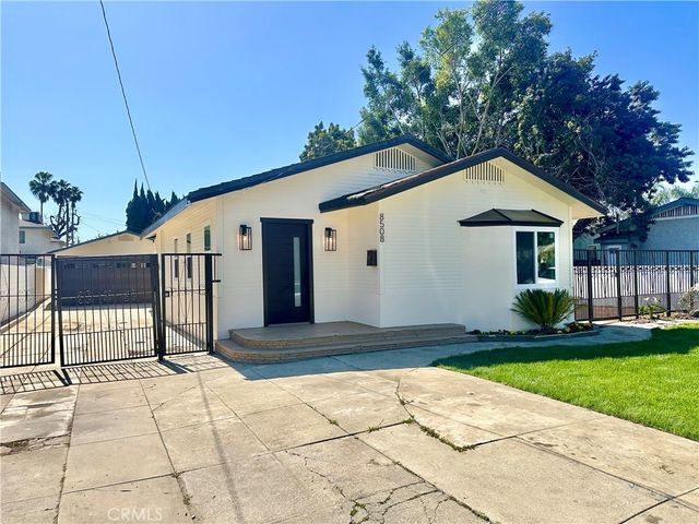 8508 Ramona, Bellflower, CA 90706