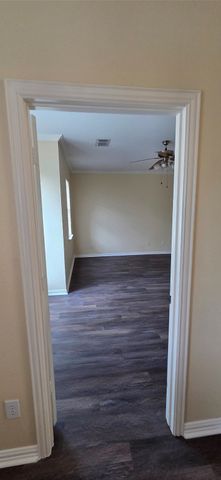 2500 Kodiak Circle, Euless, TX 76039