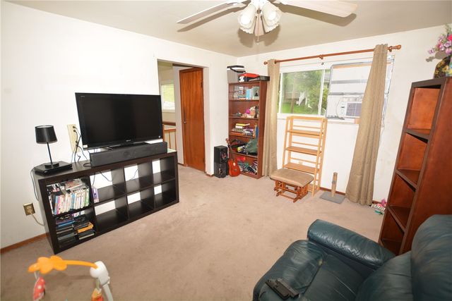 204 Lee Ave, Ross Twp, PA 15237