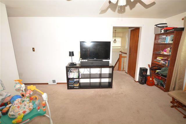 204 Lee Ave, Ross Twp, PA 15237