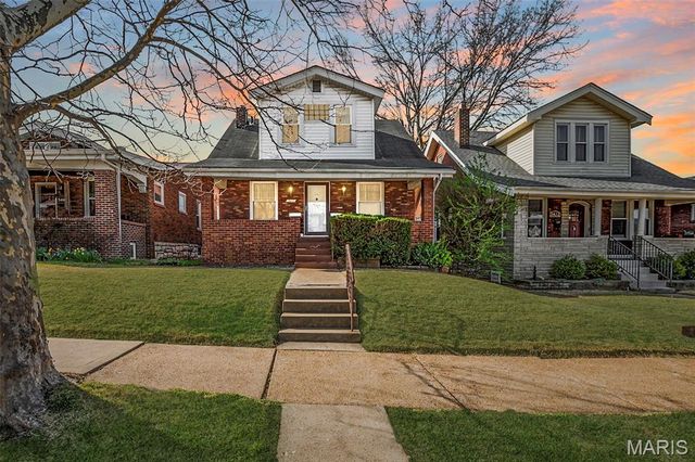 5418 Milentz Avenue, St Louis, MO 63109
