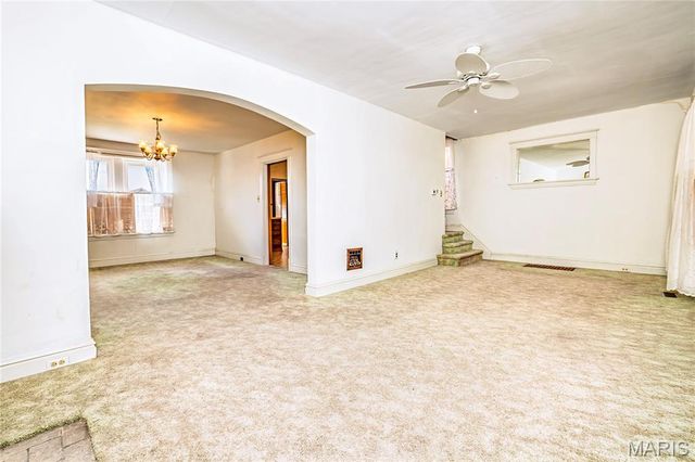 5418 Milentz Avenue, St Louis, MO 63109