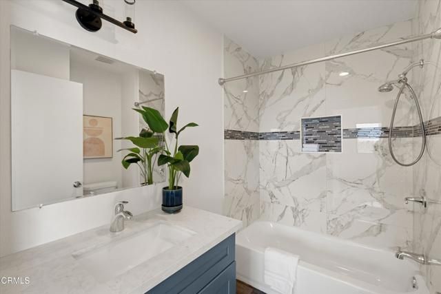 850 W 157th Street 6, Gardena, CA 90247