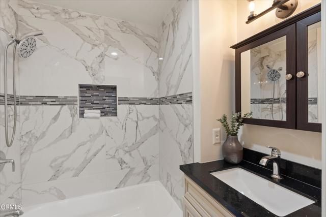 850 W 157th Street 6, Gardena, CA 90247