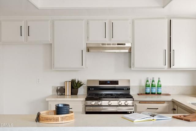 850 W 157th Street 6, Gardena, CA 90247