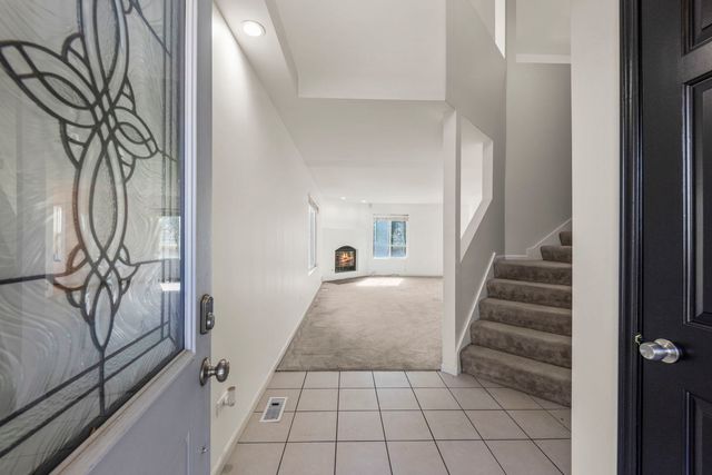 2430 Caton Crest Court, Crest Hill, IL 60403