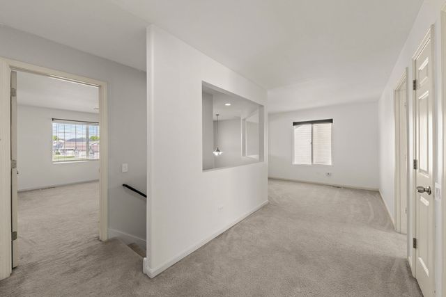 2430 Caton Crest Court, Crest Hill, IL 60403