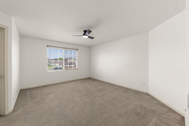 2430 Caton Crest Court, Crest Hill, IL 60403