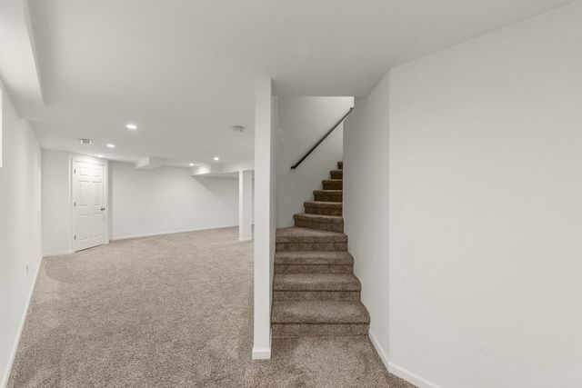 2430 Caton Crest Court, Crest Hill, IL 60403