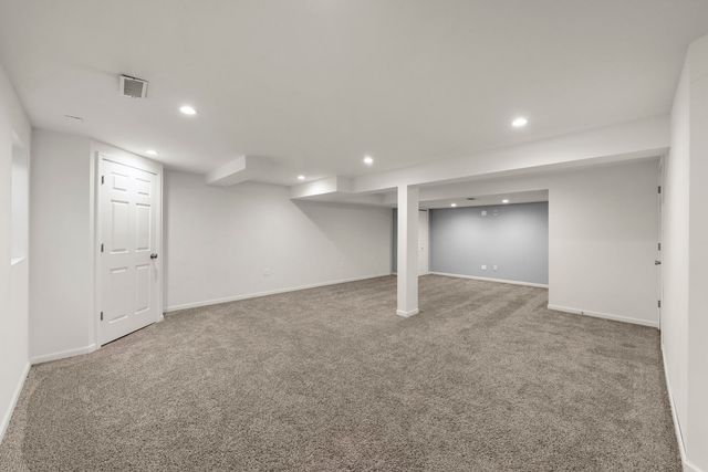 2430 Caton Crest Court, Crest Hill, IL 60403