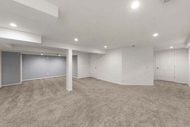 2430 Caton Crest Court, Crest Hill, IL 60403