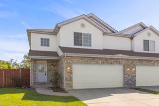 2430 Caton Crest Court, Crest Hill, IL 60403
