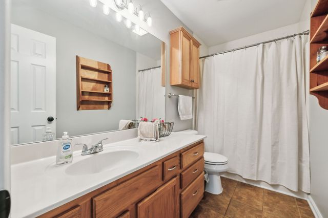 2808 Belle Meade Pl, Columbia, TN 38401