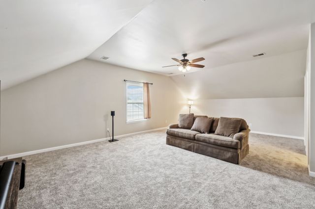 2808 Belle Meade Pl, Columbia, TN 38401