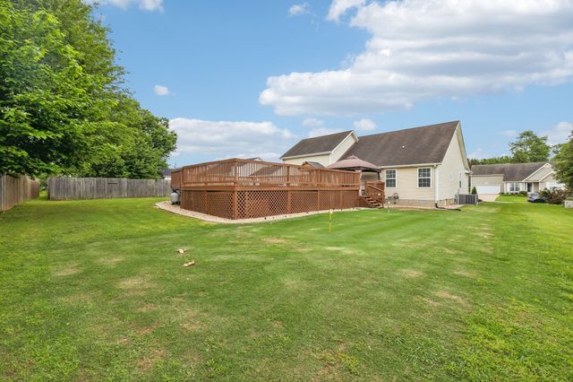 2808 Belle Meade Pl, Columbia, TN 38401