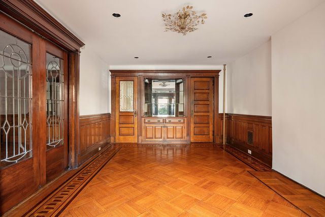 230 LINCOLN Road, New York City, NY 11225