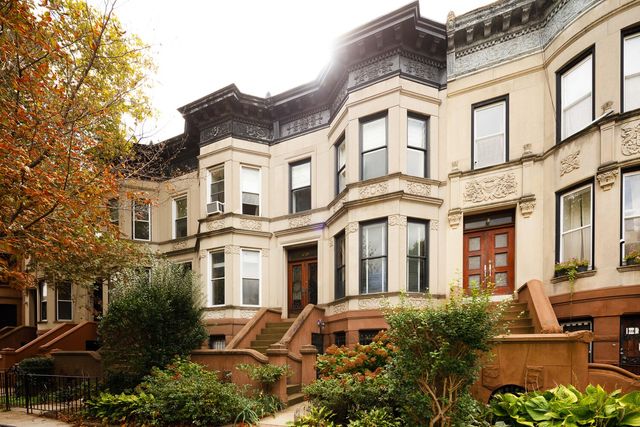 230 LINCOLN Road, New York City, NY 11225