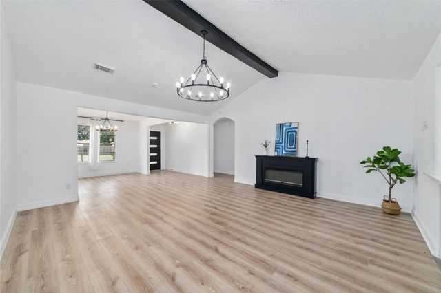 12339 Huntington Field Drive, Houston, TX 77099