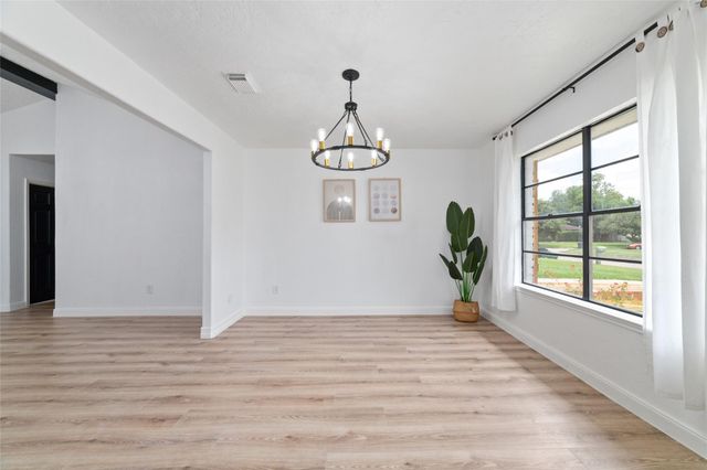 12339 Huntington Field Drive, Houston, TX 77099