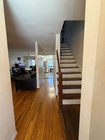 24-13 88 St, East Elmhurst, NY 11369