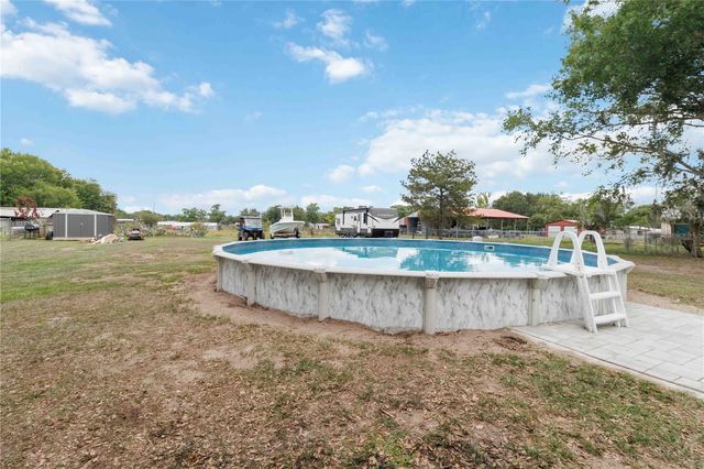 315 S ORANGE AVENUE, Fort Meade, FL 33841