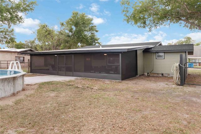 315 S ORANGE AVENUE, Fort Meade, FL 33841