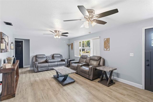 315 S ORANGE AVENUE, Fort Meade, FL 33841