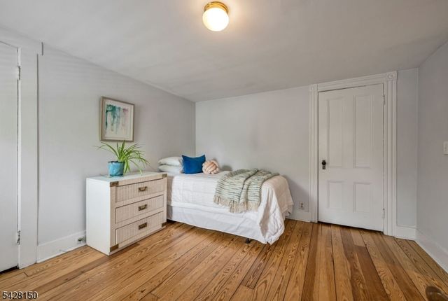 484 Pulis Ave, Franklin Lakes Boro, NJ 07417