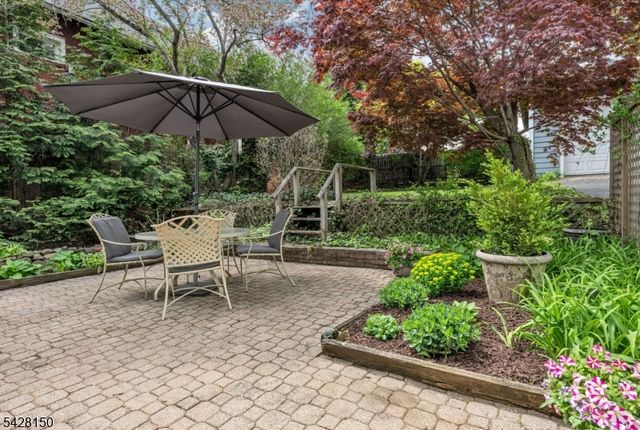 484 Pulis Ave, Franklin Lakes Boro, NJ 07417