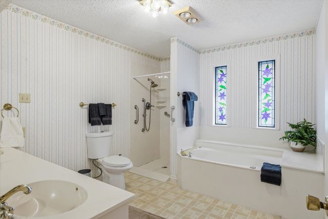 11384 Fm 859, Wills Point, TX 75169