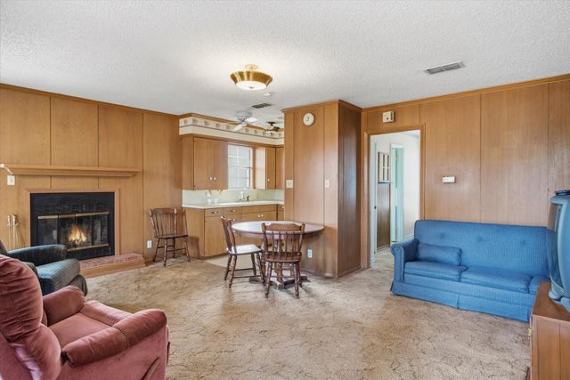 11384 Fm 859, Wills Point, TX 75169