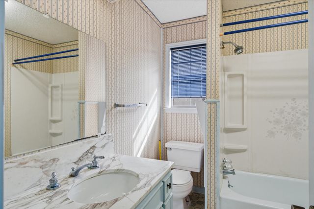 11384 Fm 859, Wills Point, TX 75169