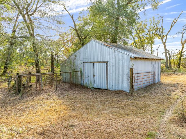 11384 Fm 859, Wills Point, TX 75169