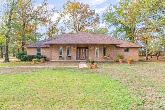 11384 Fm 859, Wills Point, TX 75169