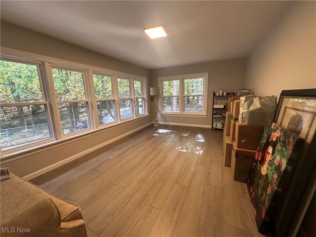 4001 W Ridgewood Drive, Parma, OH 44134