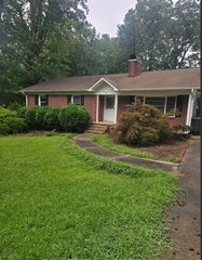 305 Augusta Road, Clemson, SC 29630