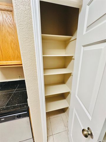 8814 Schick RD D, Austin, TX 78729