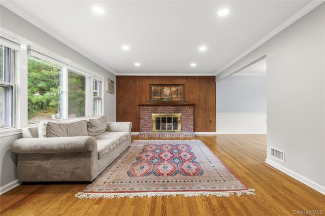 2 Clifford Place, Harrison, NY 10528