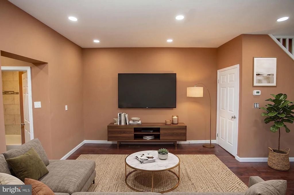 1747 N WILTON ST, Philadelphia, PA 19131