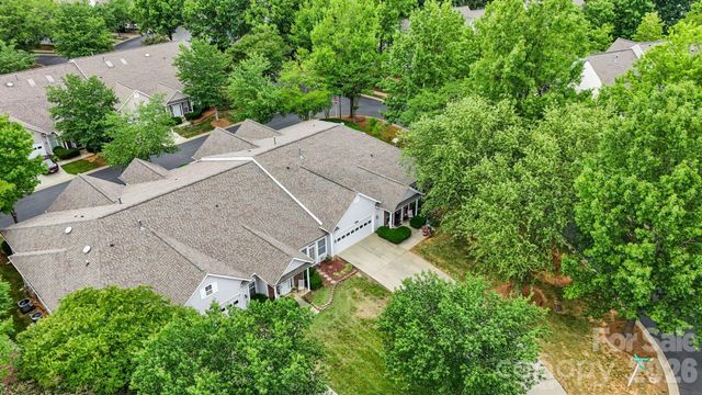 16627 Timber Crossing Road, Charlotte, NC 28213