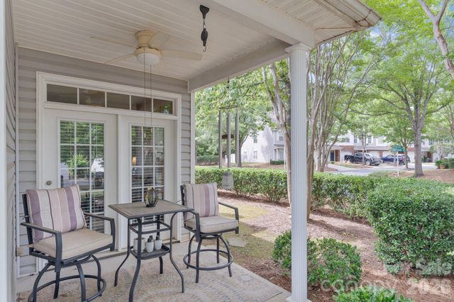 16627 Timber Crossing Road, Charlotte, NC 28213